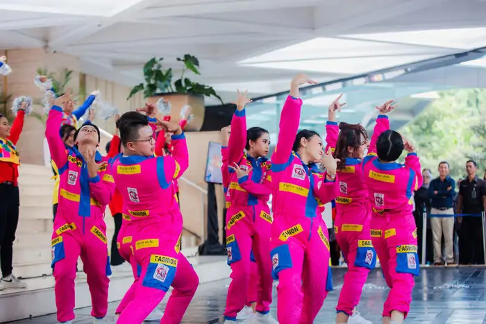 Penampilan Brilian Region 6 Jakarta 1 Dalam Defile Pembukaan Sportartcular Tahun 2025