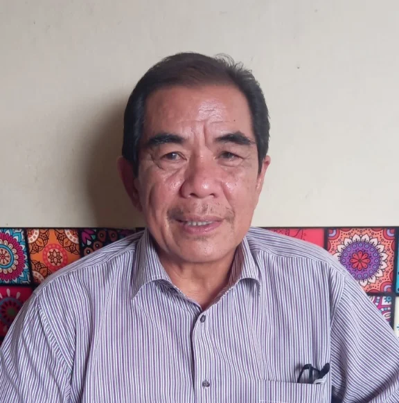 Pua Hadinata