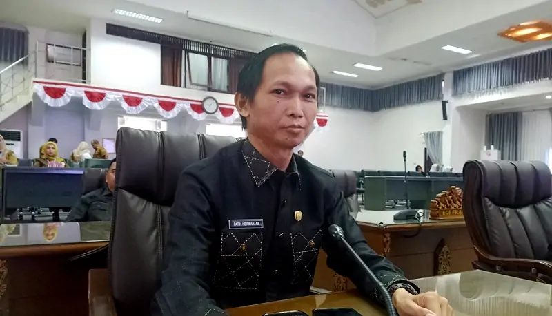 anggota DPRD, Patih Herman AB