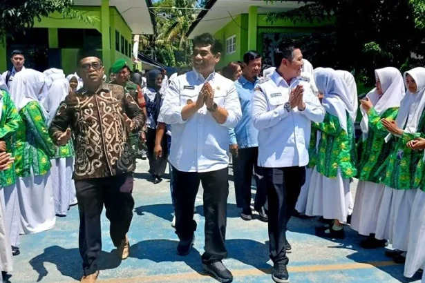 1610 Bupati Mbg