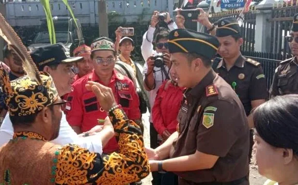 2910 Bupati Sambut Kejari
