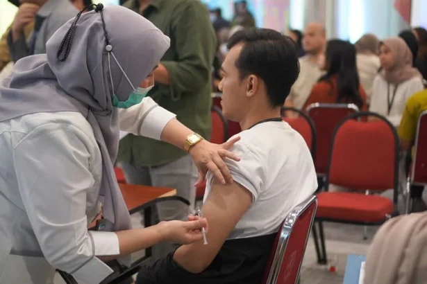 Bri Finance Gandeng Rs Pon, Tingkatkan Kepedulian Pekerja Terhadap Stroke & Influenza