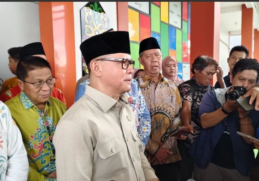 Menteri P2m Nuktarudinn