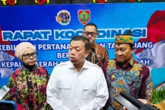 Menteri Atr Nusron
