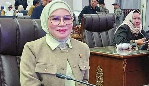 Wakil Ketua Komisi II DPRD Kabupaten Barito Utara, Hj. Sri Neni Trianawati