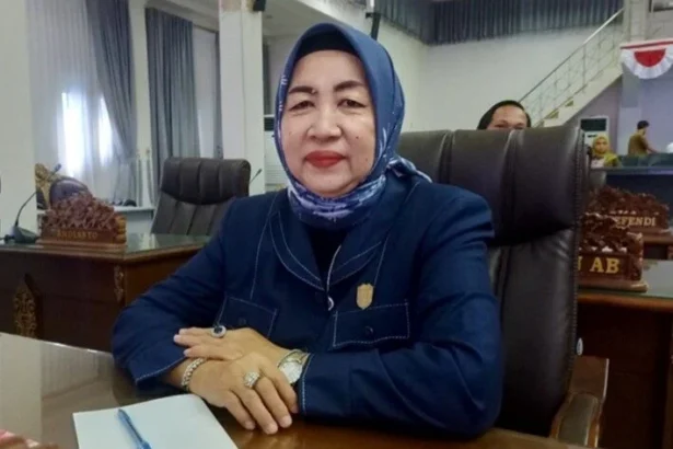 Anggota DPRD Barito Utara, Rujana Anggraini