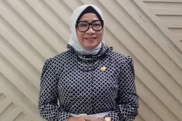 Ketua Komisi I DPRD Kabupaten Barito Utara, Hj. Nety Herawati