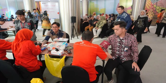 Semarak Hut Ke 42, Bri Finance Gelar Donor Darah Bersama Pmi