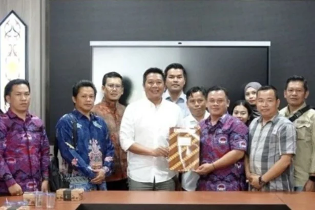 Wbup Felix Terima Kunjungan
