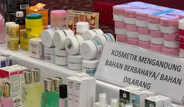 Kosmetik Legal Dan Berbahaya