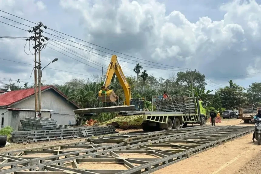 Krakatau Steel Group Siap Suplai Material Baja Untuk Pembangunan Jembatan Bailey Di Wilayah Bencana Sumatera