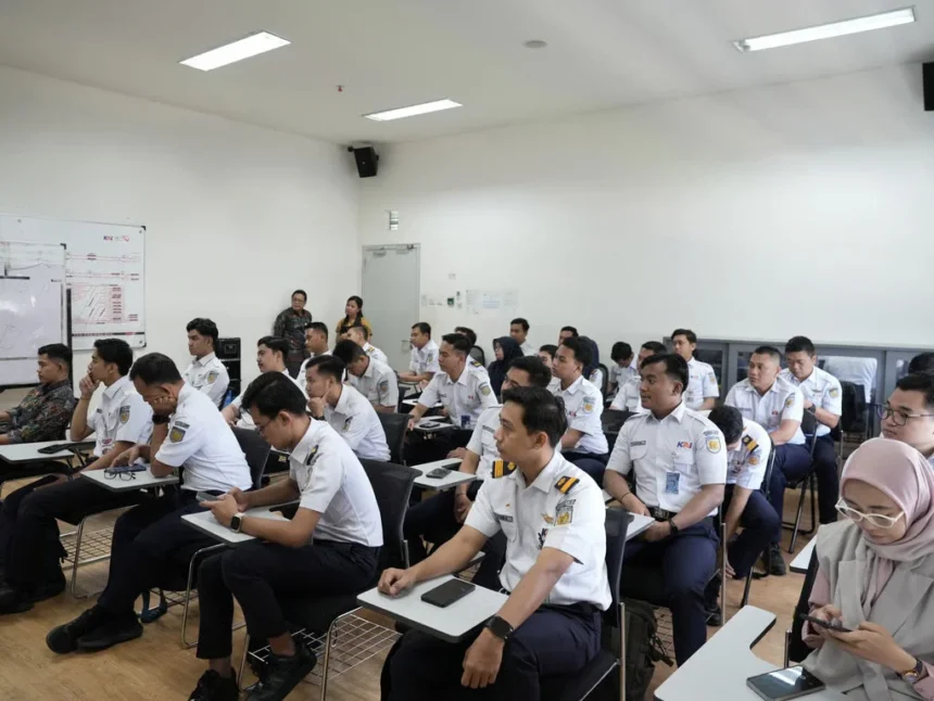 Jelang Angkutan Lebaran 2026, Kai Periksa Kesehatan Petugas Lrt Jabodebek