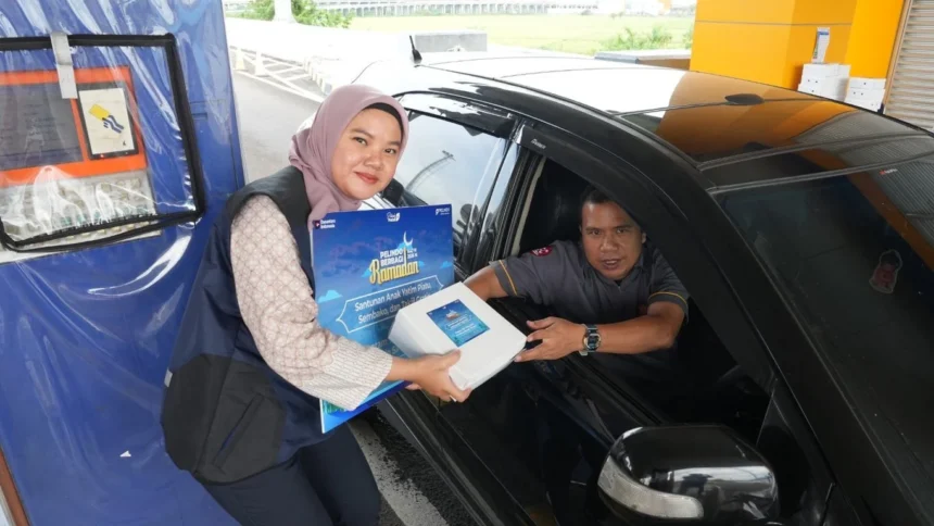 Ramadhan Penuh Berkah, Grup Pt Pelindo Sinergi Lokaseva Salurkan Lebih Dari 4.000 Bantuan Sosial Bagi Masyarakat (1)