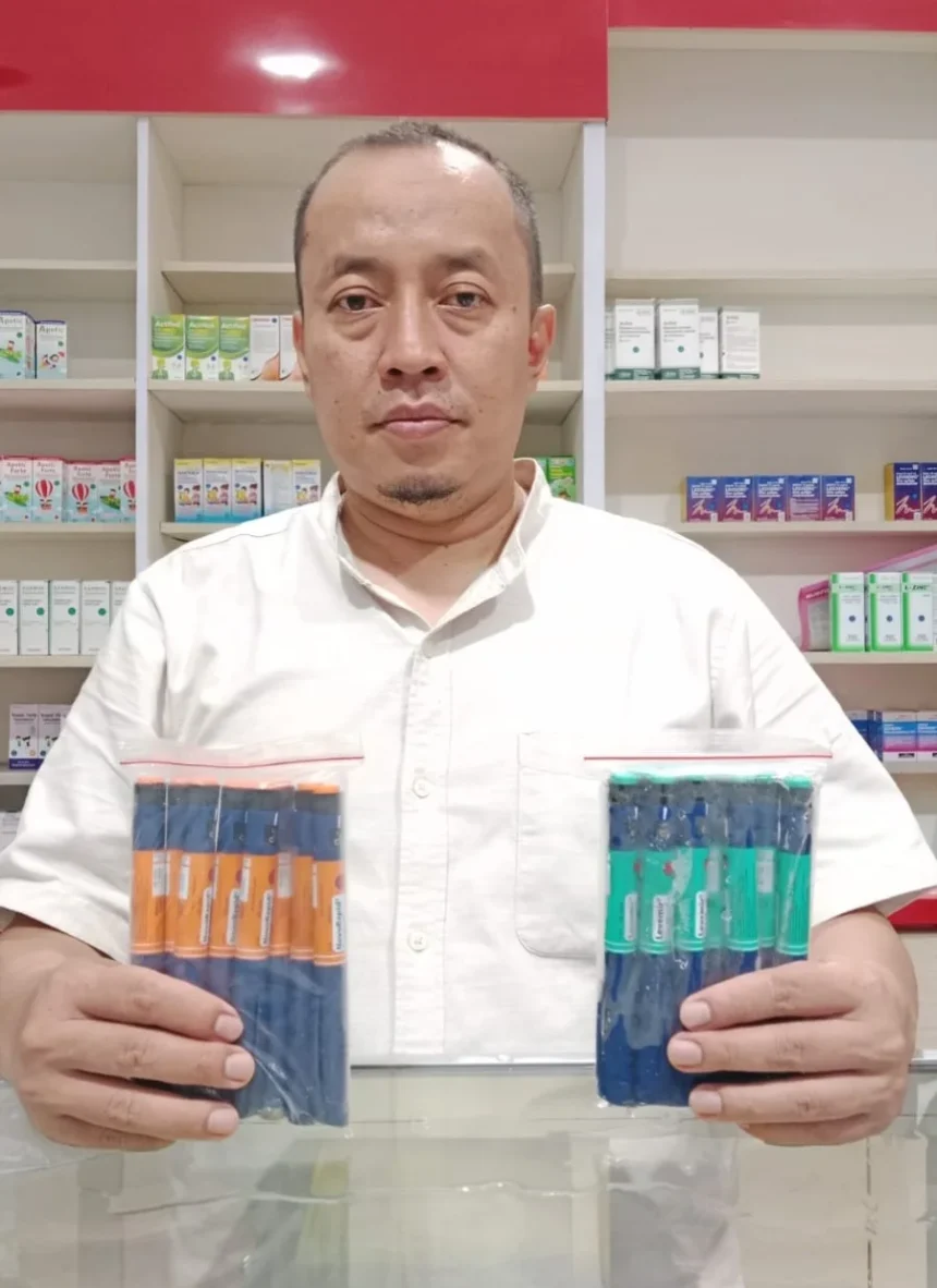 Dr Adi