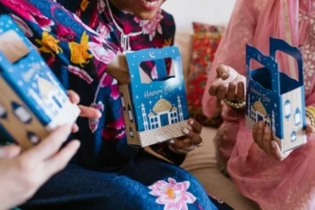 Ilustrasi Thr Lebaran Anak