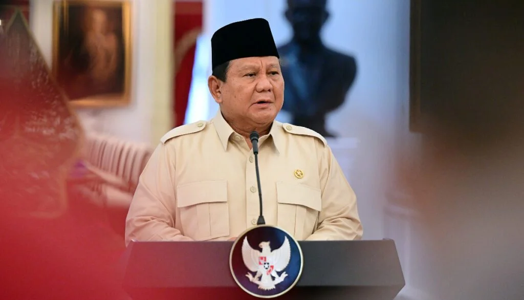 Prabowo Renovasi Sekolah