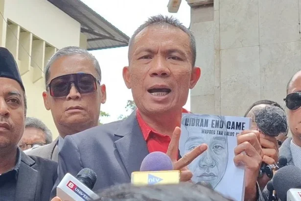 Rismon Sianipar Minta Maaf Ke Jokowi