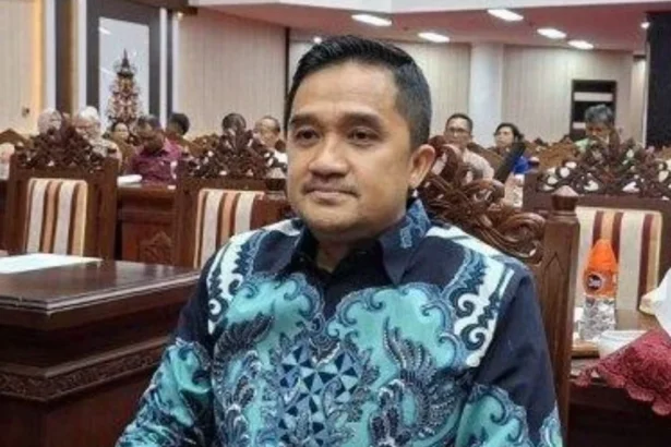Asdy Narangg
