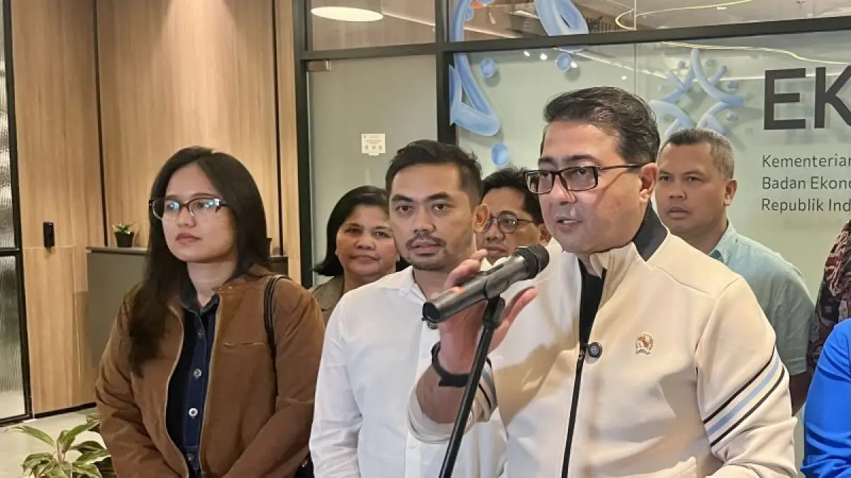 Menteri Ekonomi Kreatif, Teuku Riefky Harsya