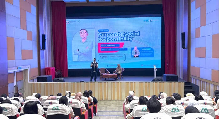 Pelindo Multi Terminal Edukasi Program Rumah Kelola Sampah Kepada Mahasisw