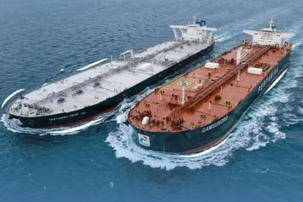 Kapal Tanker Pertamina Di Selat Hormuz