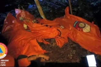 Korban Helikopter Jatuh