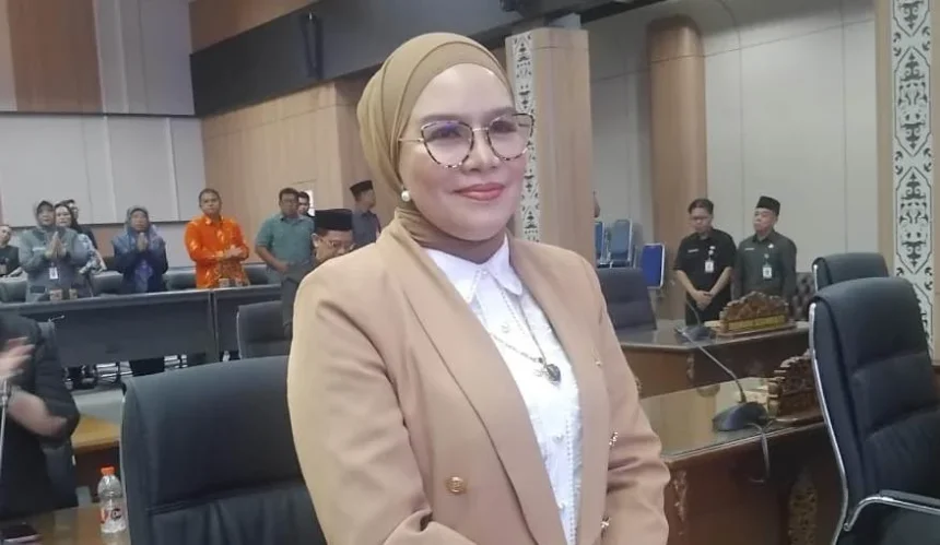 Anggota Dprd Barito Utara, Hj. Sri Neni Trianawati
