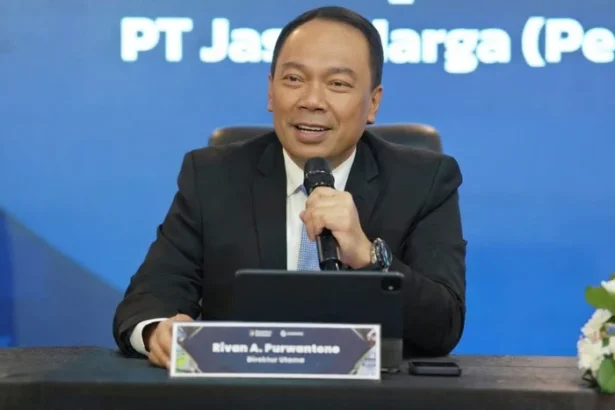 Pendapatan Usaha Tumbuh 10,