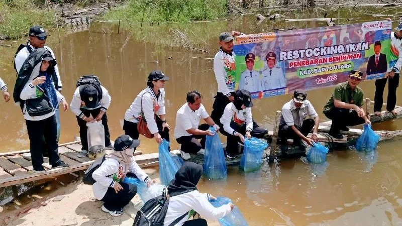 Restocking Ikan