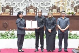 Dprd Kltg Paripurna2