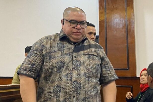 Razman Arif Nasution