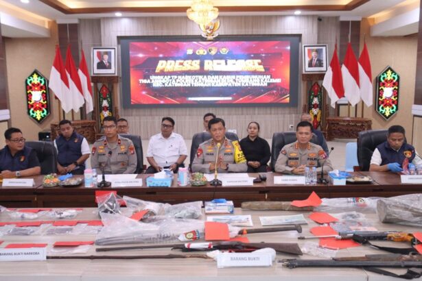 konferensi pers yang digelar di Aula Arya Dharma Mapolda Kalimantan Tengah, Kamis (23/7/2026).