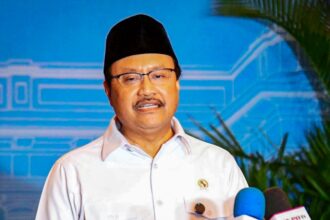 Menteri Sosial Saifullah Yusuf