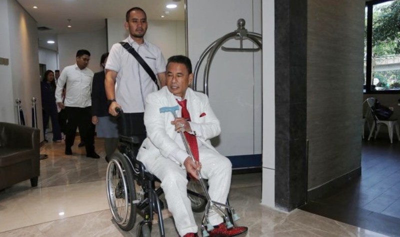 Hotman Paris Hutapea Mundur Jadi Pengacara Febrie Adriansyah