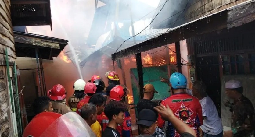 Kebakaran Di Gang Sari 45 Palangka Raya