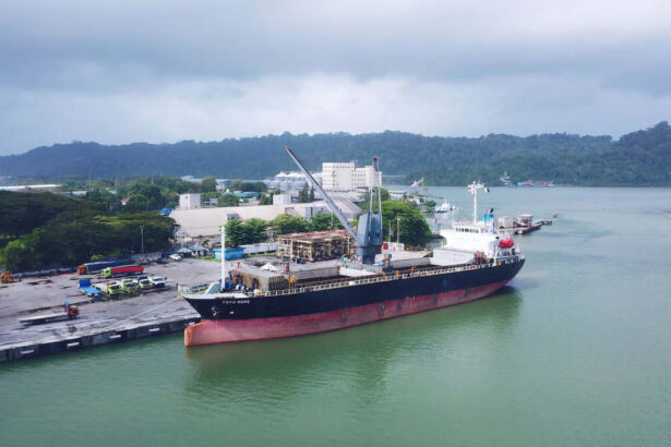 Pelindo Multi Terminal Tanjung Intan Perkuat Kinerja Operasional Pelabuhan