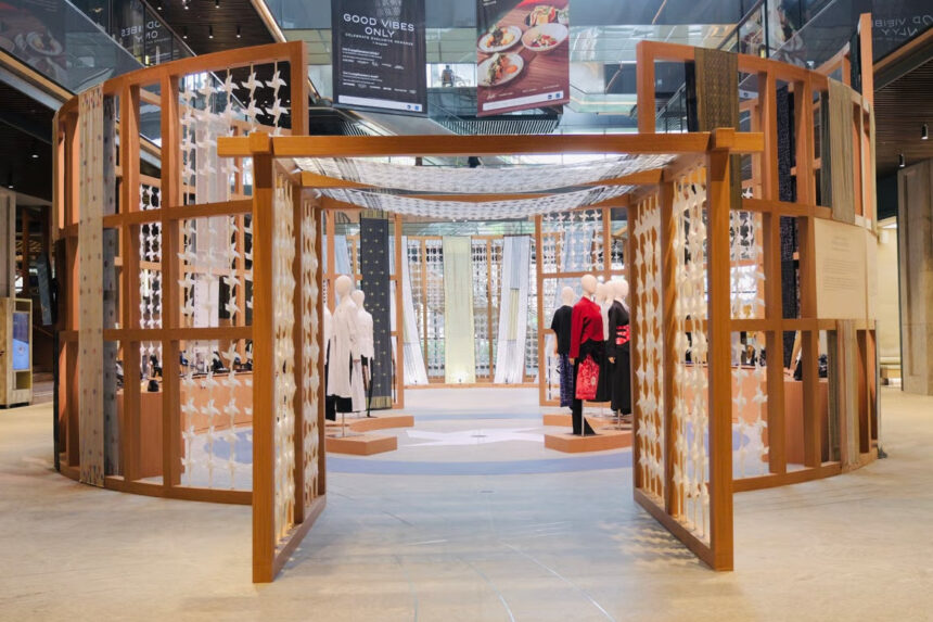 Warisan Yang Terus Berevolusi Heritage Reimagined Di Ashta District 8