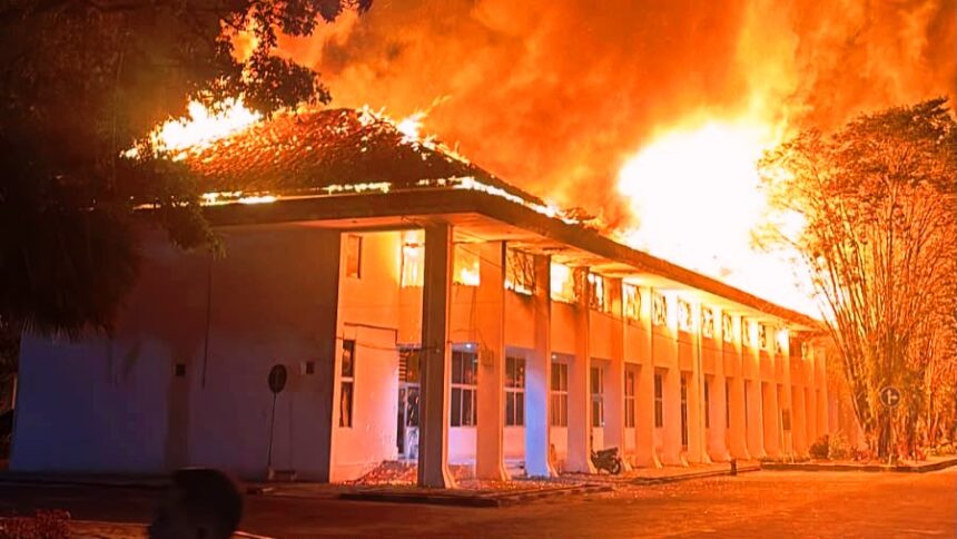 Kebakaran Kantor Biro Kesra Pemprov Kalteng