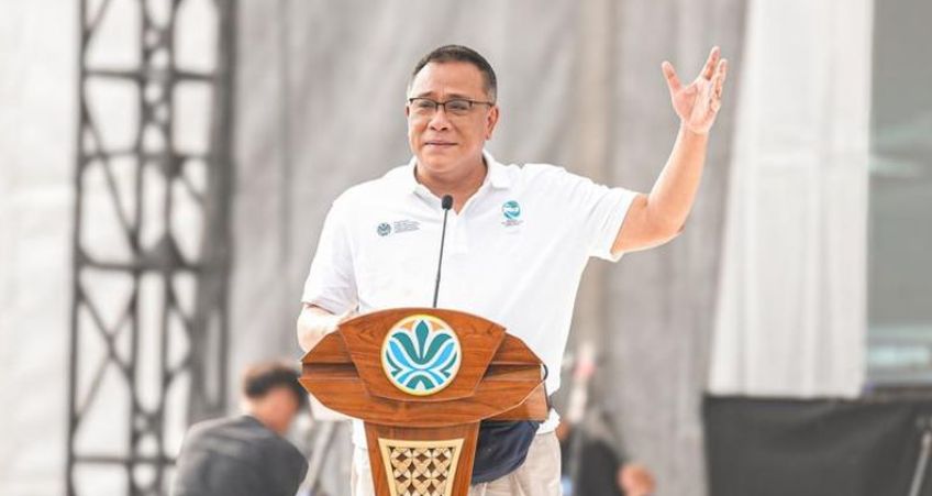 Menteri Lh Jumhur Hidayat