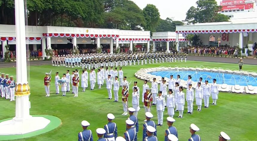 Petugas Upacara Hut Ri Di Istana Merdeka