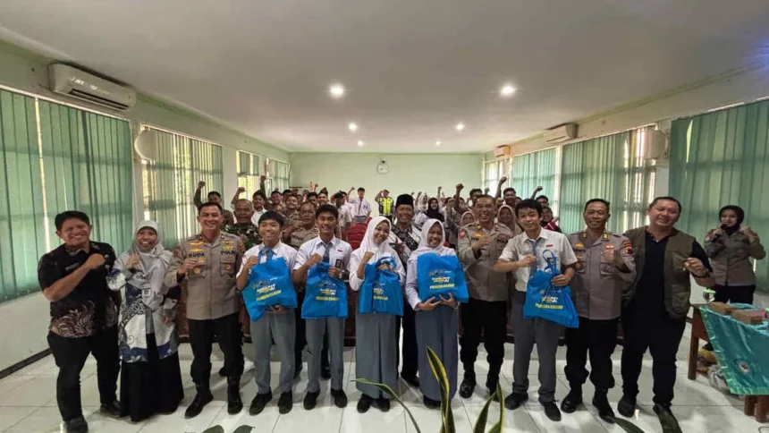 Bukan Sekadar Bisa Pakai Ai, Polresta Cilacap Bekali Pelajar Sman 1 Kroya Agar Tak Mudah Terjebak Hoaks