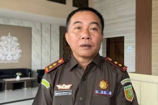 Kepala Kejari Seruyan Denny Iswanto