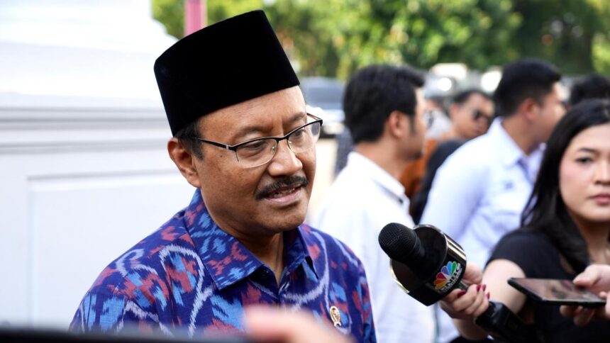 Menteri Sosial Saifullah Yusuf