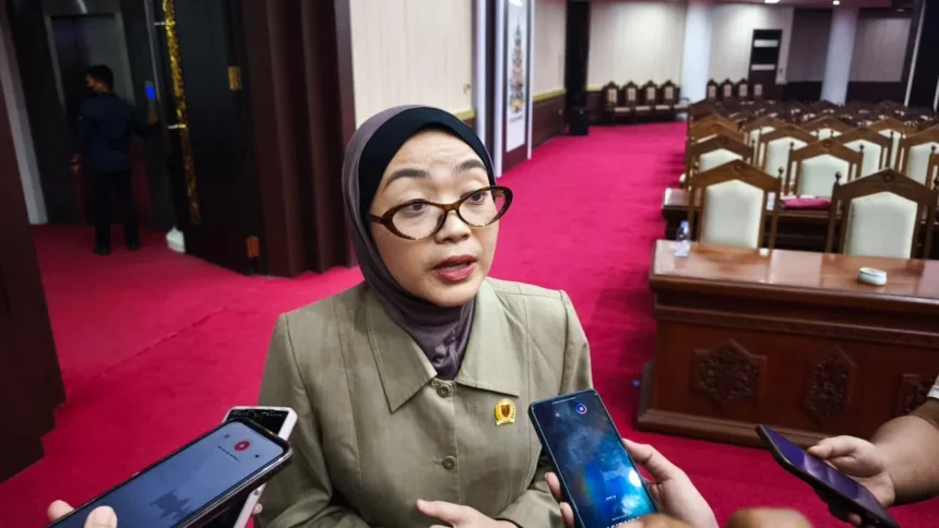 Wakil Ketua I DPRD Kalteng, Rizka Agustin.