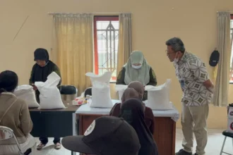 enyaluran bantuan pangan Presiden di Kota Palangka Raya mulai menyasar Kelurahan Palangka, Kecamatan Jekan Raya, Jumat (18/9/2026).