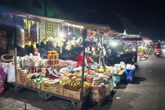 Aktivitas pedagang di Pasar Besar Kota Palangka Raya, Kamis (24/9/2026).