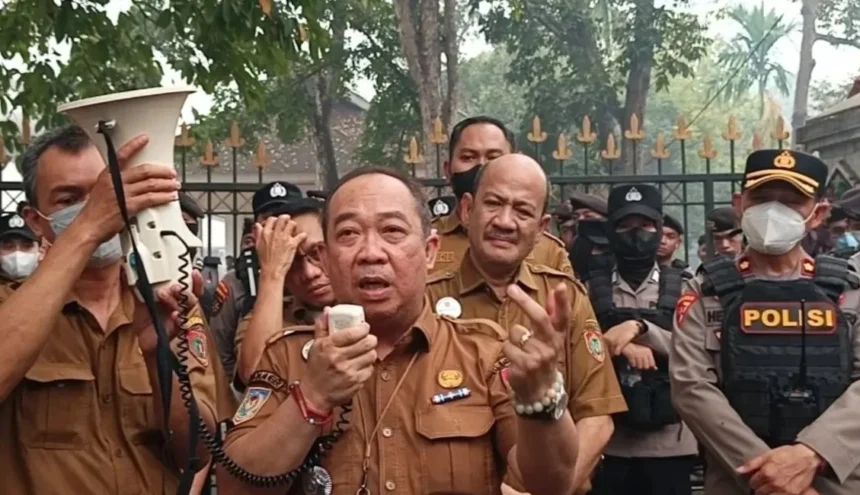 Kepala Dlh Kalteng Joni Harta