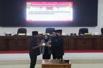 Kua Ppas Perubahan Apbd Barsel