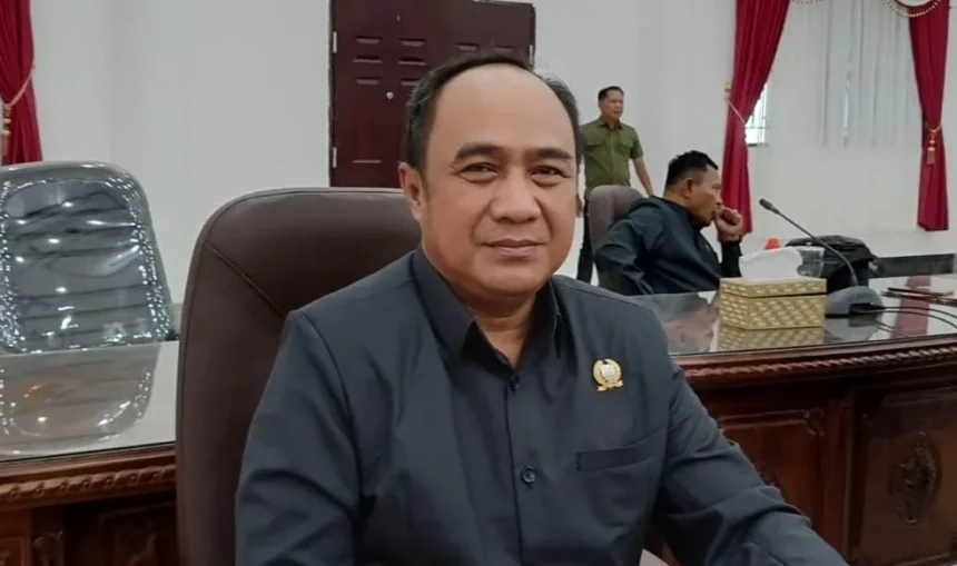 Lisawanto Dprd Barsel