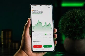 Bitcoin Terancam Merah Dua Bulan Beruntun, Peluang Rebound Masih Terbuka